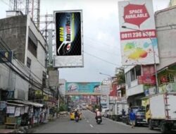 Pemkot Bandung Ingatkan Pengusaha Reklame Periksa Keamanan Konstruksi